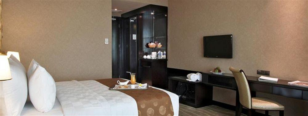 Four Points By Sheraton Medan Extérieur photo