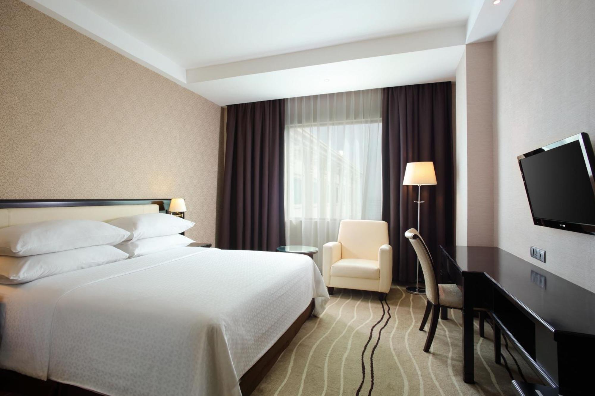 Four Points By Sheraton Medan Extérieur photo