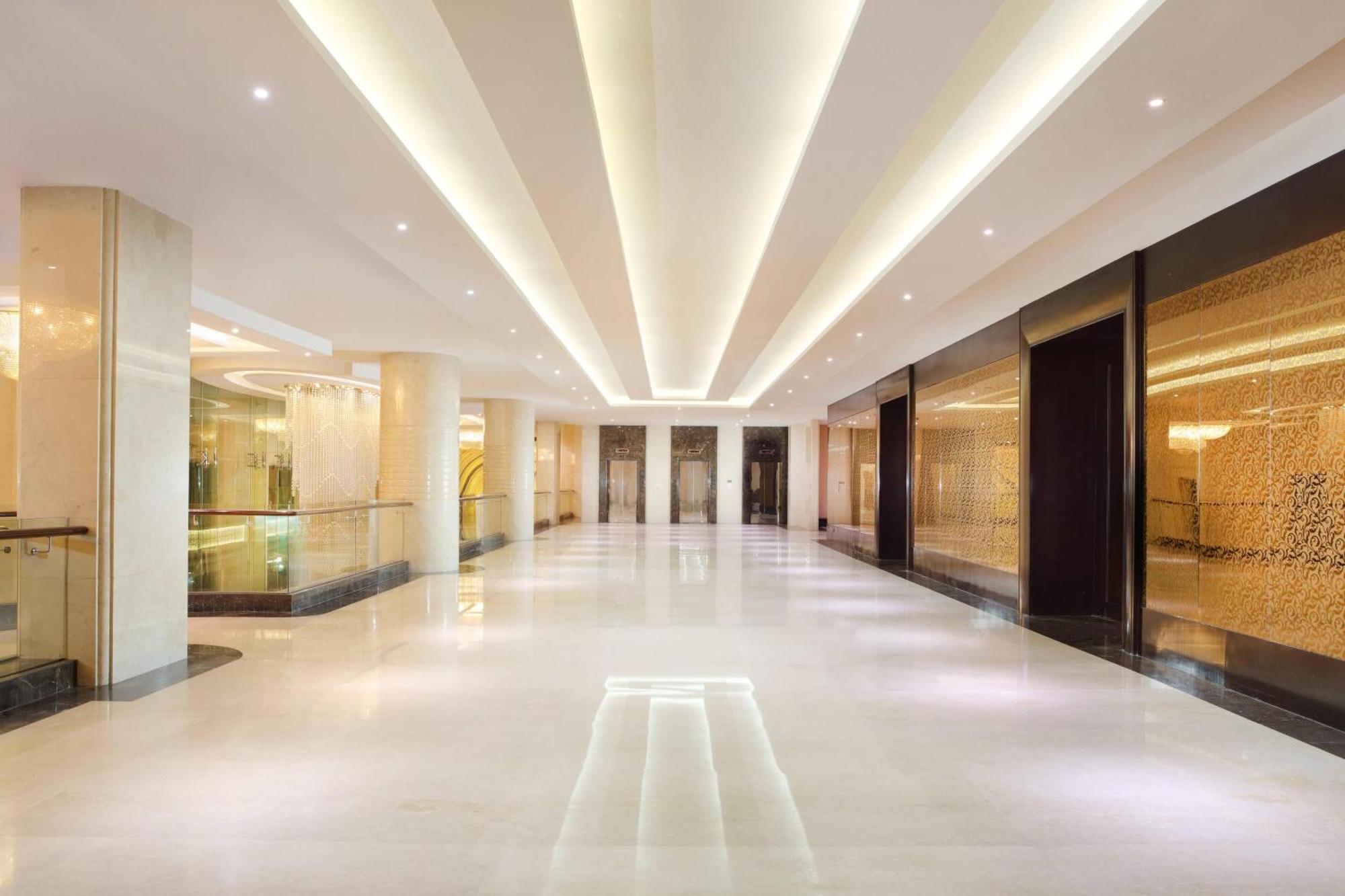 Four Points By Sheraton Medan Extérieur photo