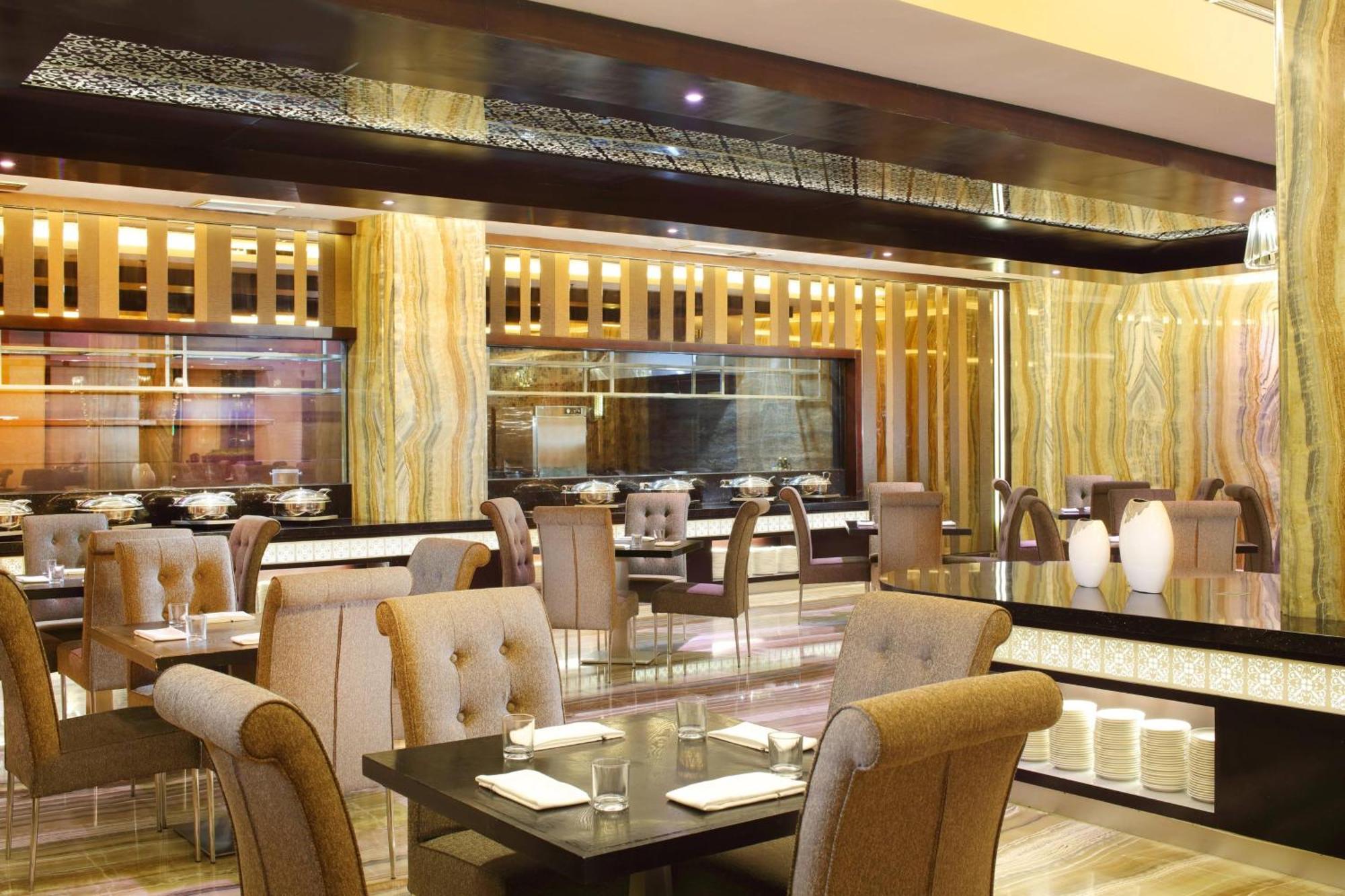 Four Points By Sheraton Medan Extérieur photo