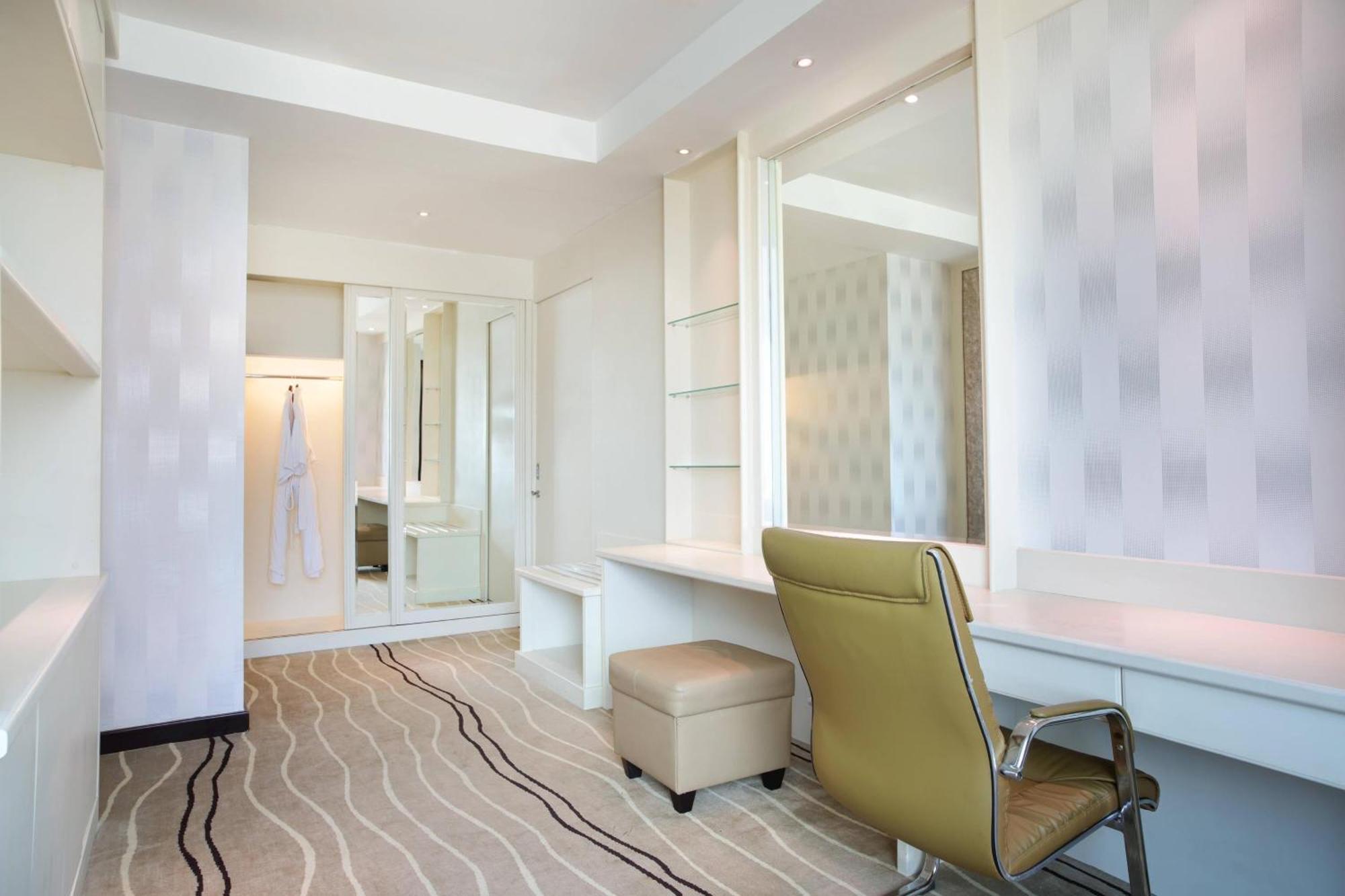 Four Points By Sheraton Medan Extérieur photo