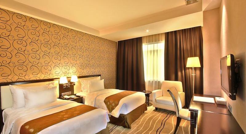 Four Points By Sheraton Medan Extérieur photo